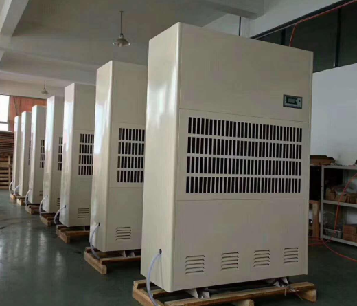 工業(yè)除濕機(jī)有什么特點(diǎn)?(圖1) 工業(yè)除濕機(jī)的特點(diǎn)